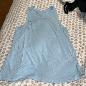 Old navy active tank top!